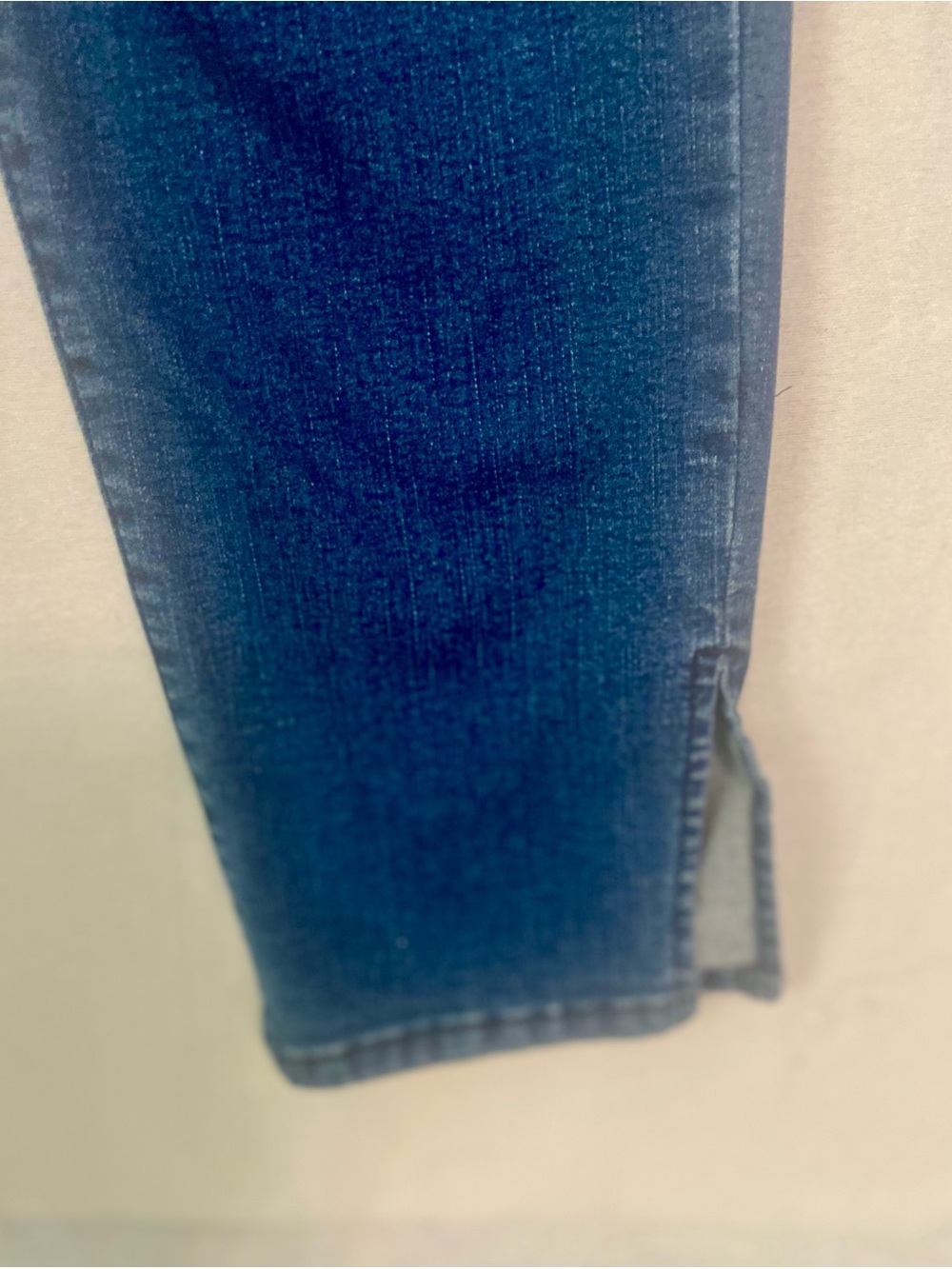 Sofia by Sofia Vergara Rosa Curvy High-Rise Skinny Ankle Jeans in Dark Blue 12 - Picture 3 of 8